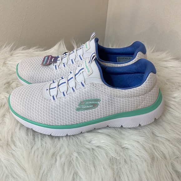 Sketchers womens sneakers color white size 7 1/2 - Picture 3 of 5